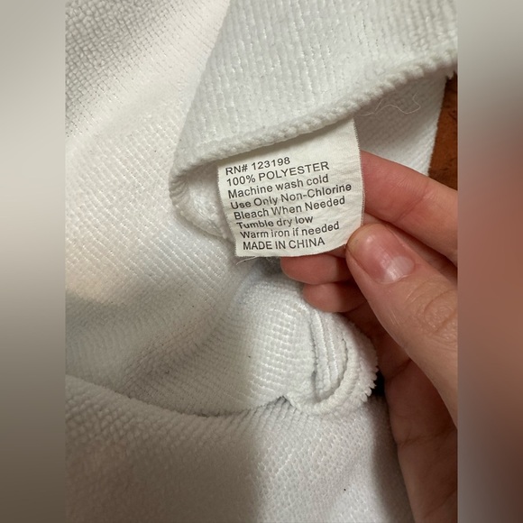 Shower robe with Velcro - Picture 3 of 3